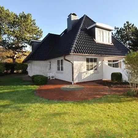 Дом отдыха Pinewood *