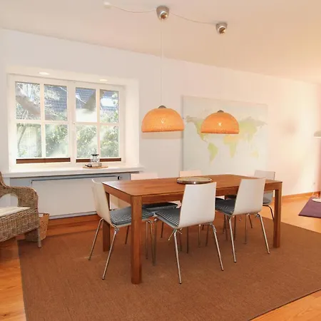 Holiday home Pinewood *